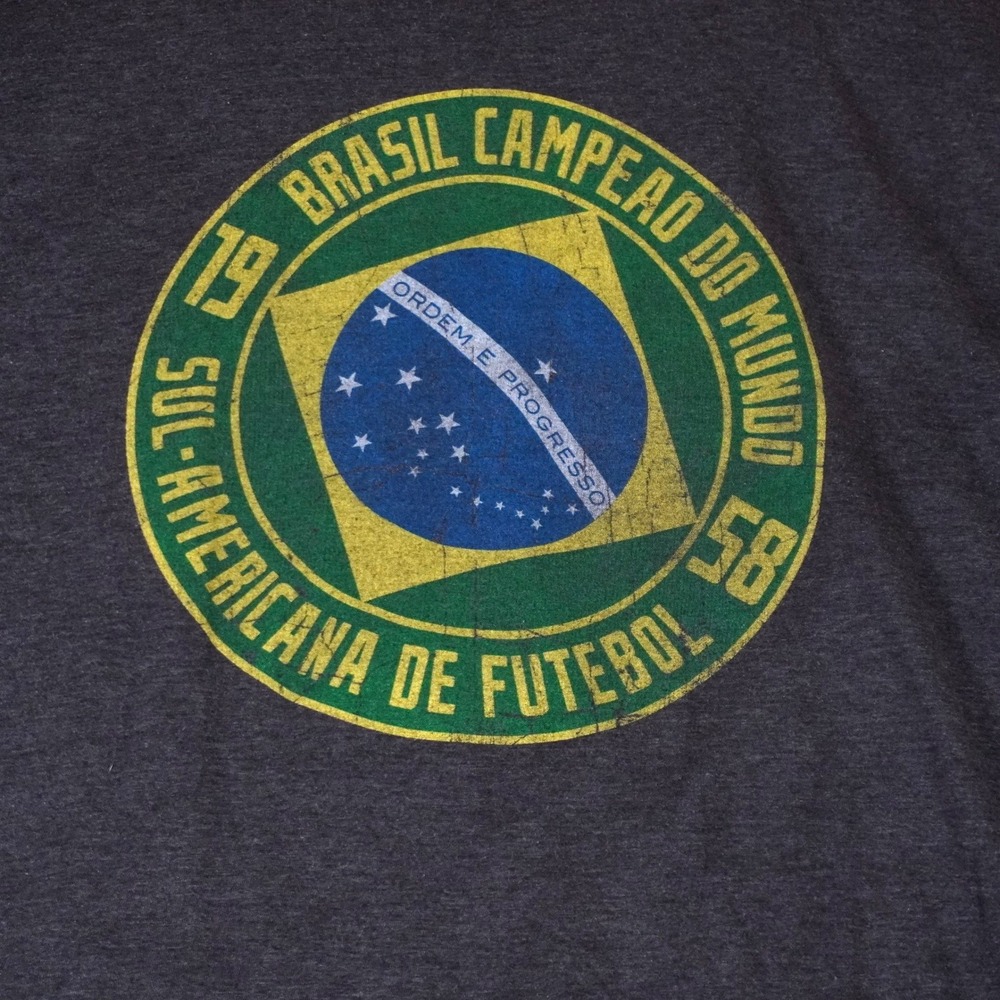 By Fifth Sun Unitas Brazil 1958 World Cup Soccer Graphic T-Shirt Gray Mens XL - Picture 2 of 9